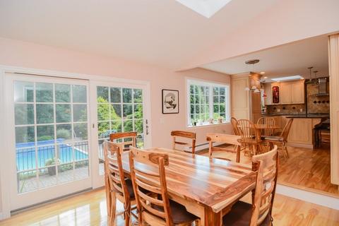 13 Plumbley Rd, Upton, MA 01568 photo 6