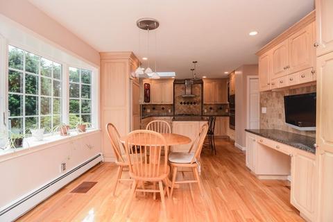 13 Plumbley Rd, Upton, MA 01568 photo 4