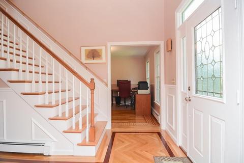 13 Plumbley Rd, Upton, MA 01568 photo 9