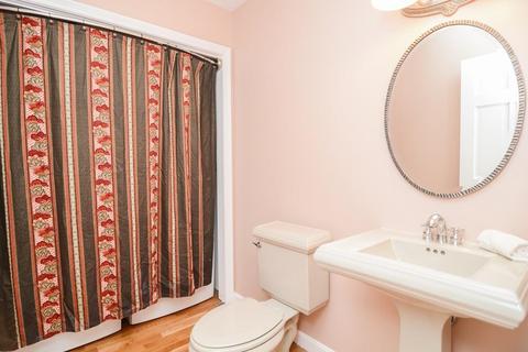 13 Plumbley Rd, Upton, MA 01568 photo 8