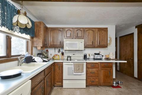 18 Ebenezer St, Worcester, MA 01604 photo 9