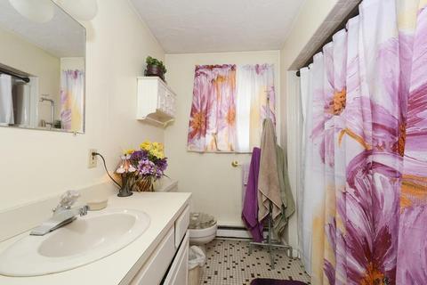 18 Ebenezer St, Worcester, MA 01604 photo 16