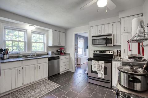 143 Barnard Rd, Worcester, MA 01605 photo 2