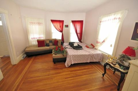 35 Rock Valley Ave, Everett, MA 02149 photo 5