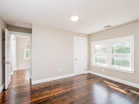 23 Locust St, Reading, MA 01867 photo 14