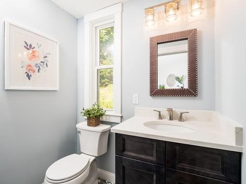 23 Locust St, Reading, MA 01867 photo 10