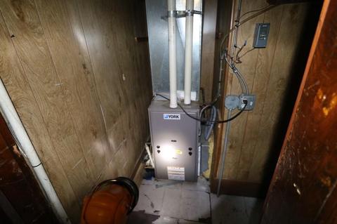 276 Centre, Springfield, MA 01109 photo 10