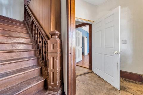 53 George St, Springfield, MA 01105 photo 13
