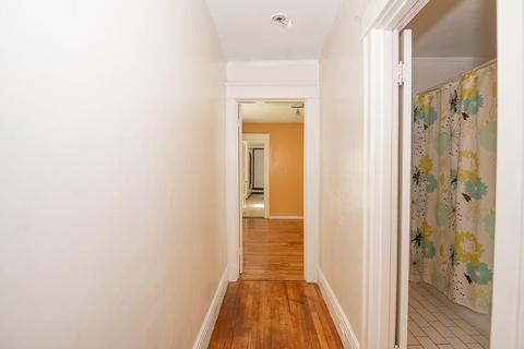 25 John St, Worcester, MA 01609 photo 13