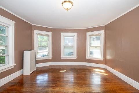 25 John St, Worcester, MA 01609 photo 6