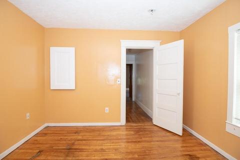 25 John St, Worcester, MA 01609 photo 16