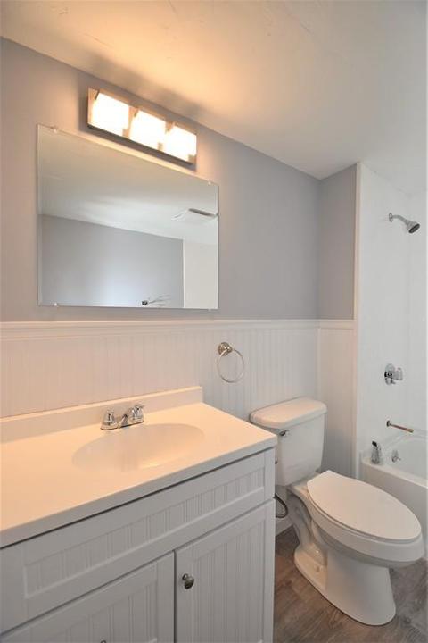 63 Standish St, Worcester, MA 01604 photo 14