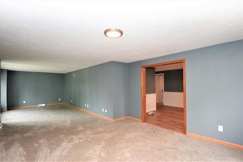 63 Standish St, Worcester, MA 01604 photo 9