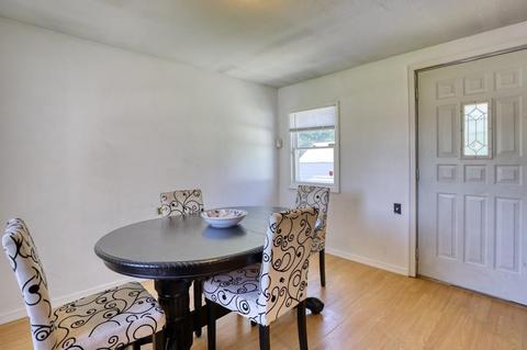 172 Windemere St, Springfield, MA 01104 photo 6
