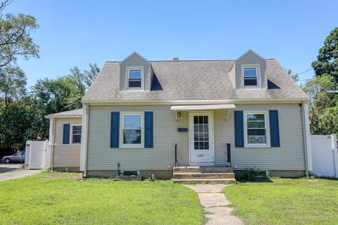 172 Windemere St, Springfield, MA 01104 photo 1