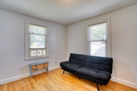 172 Windemere St, Springfield, MA 01104 photo 14