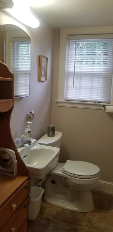 30 Mayfield St, Springfield, MA 01108 photo 9