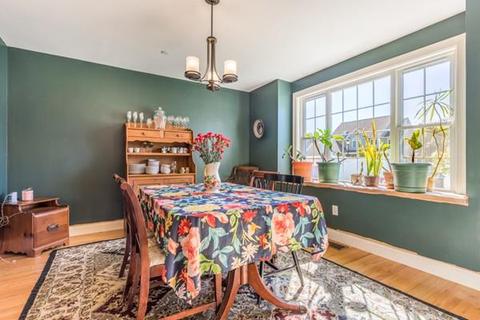 33 Folger Ave, Beverly, MA 01915 photo 7