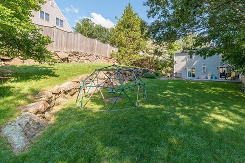 12 Rezza Rd, Beverly, MA 01915 photo 14