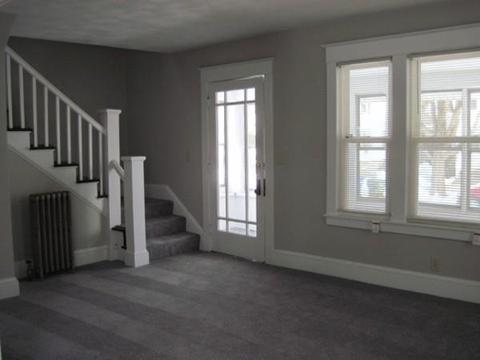 38 Chilson St, Springfield, MA 01118 photo 3