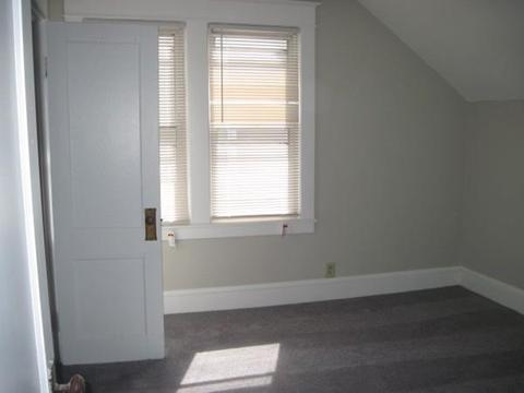 38 Chilson St, Springfield, MA 01118 photo 13