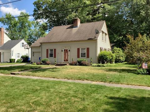 31 Fenimore Blvd, Springfield, MA 01108 photo 2