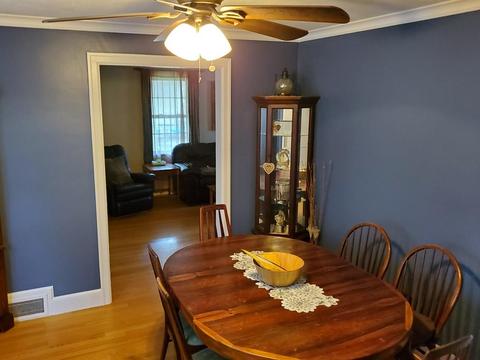 31 Fenimore Blvd, Springfield, MA 01108 photo 7