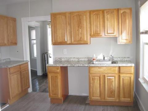76 Dorset St, Springfield, MA 01108 photo 9