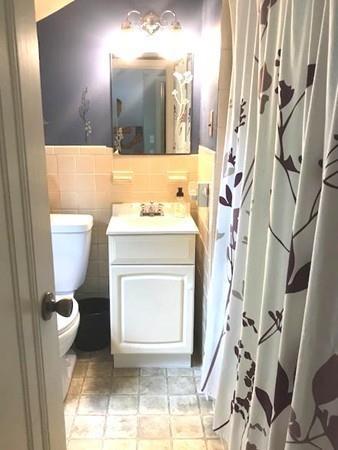 87 Davis St, Springfield, MA 01104 photo 13