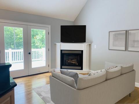 7 Covelli Ave, Wareham, MA 02571 photo 8