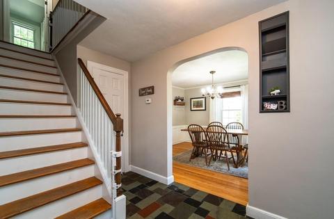 1344 Bradley Rd, Springfield, MA 01118 photo 6