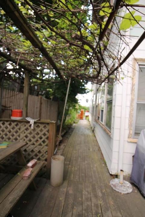 35 Providence St, Worcester, MA 01604 photo 8