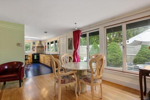 62 Weaver Rd, Barnstable, MA 02632 photo 3