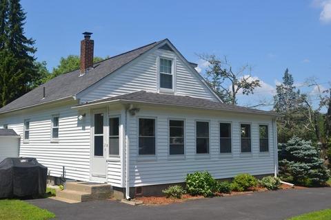 165 Britton St, Raynham, MA 02767 photo 2