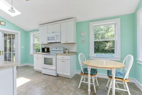 33 Grove, Barnstable, MA 02635 photo 10