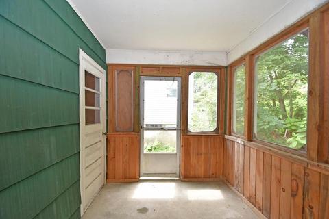 20 Maple St, Webster, MA 01570 photo 11