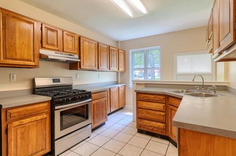 11 Walnut St #E, Devens, MA 01434 photo 12