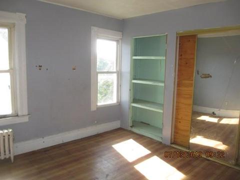 85 Ashley St, Springfield, MA 01105 photo 13