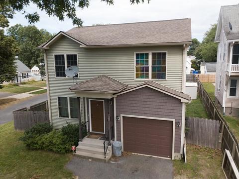 115 Saint James Cir, Springfield, MA 01104 photo 1