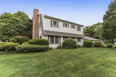 2 Spruce Dr, Bourne, MA 02559 photo 1