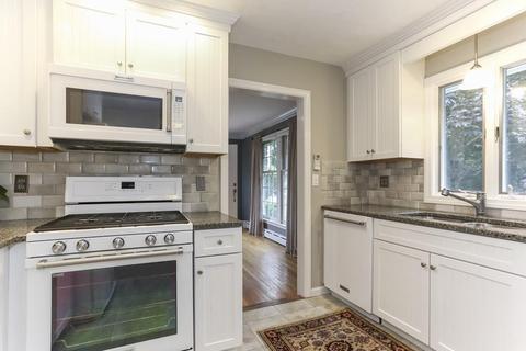 2 Spruce Dr, Bourne, MA 02559 photo 4