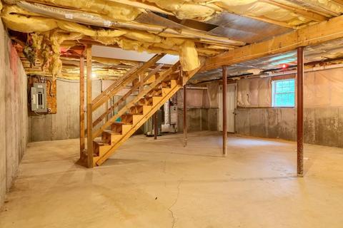 41 Spring Rd, Dracut, MA 01826 photo 6