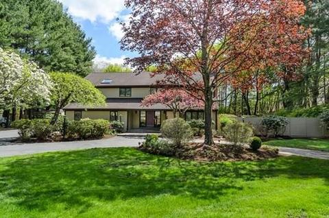 7 Russell Rd, Needham, MA 02492 photo 1