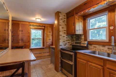 72 Spring St, Northampton, MA 01062 photo 12