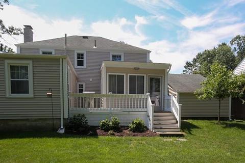 36 Buick St, Springfield, MA 01118 photo 2