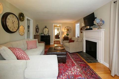 36 Buick St, Springfield, MA 01118 photo 9