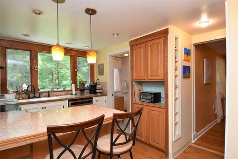 12 Forkey Ave, Worcester, MA 01603 photo 7