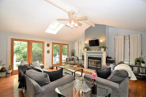 12 Forkey Ave, Worcester, MA 01603 photo 3