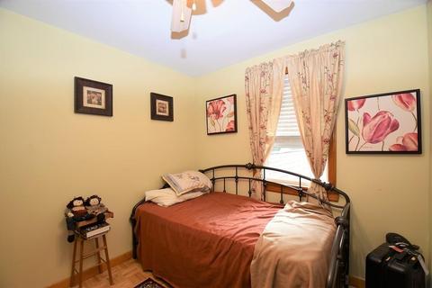 12 Forkey Ave, Worcester, MA 01603 photo 18
