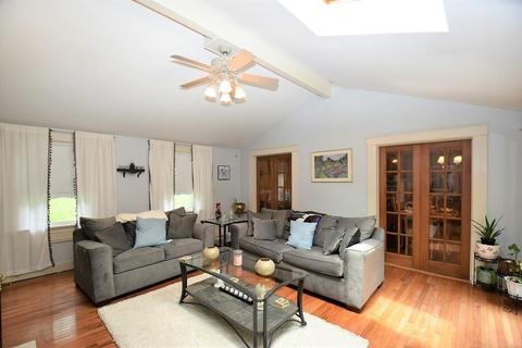 12 Forkey Ave, Worcester, MA 01603 photo 5